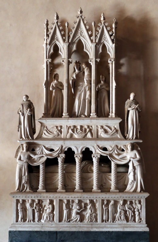 Tomb of Archbishop Simone Saltarelli