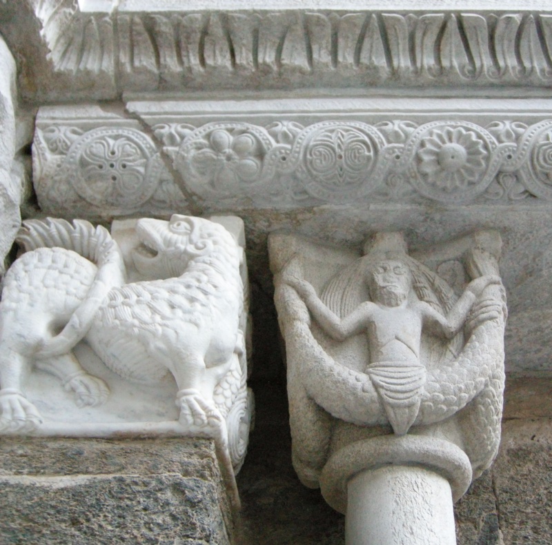 Capitals from the Zodiac portal